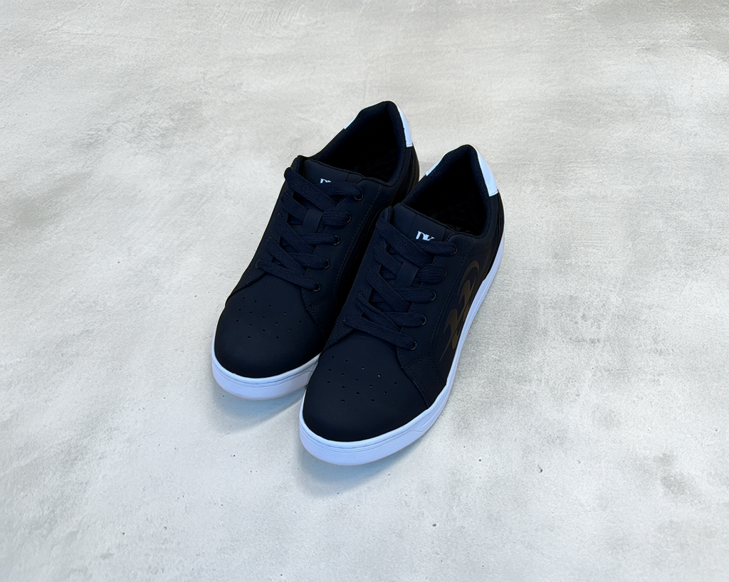 Jo Cazzual (Black/White)