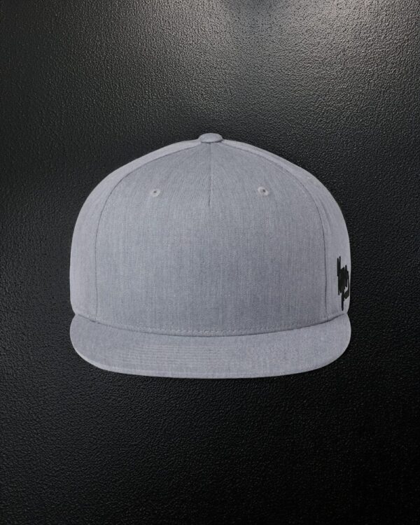 Side logo Hat - Image 6